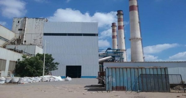 رغم الحر والظلام.. كهرباء عدن تُحرق الجيوب: مليون ريال فاتورة لمتجر لا تصله الكهرباء إلا أربع ساعات!