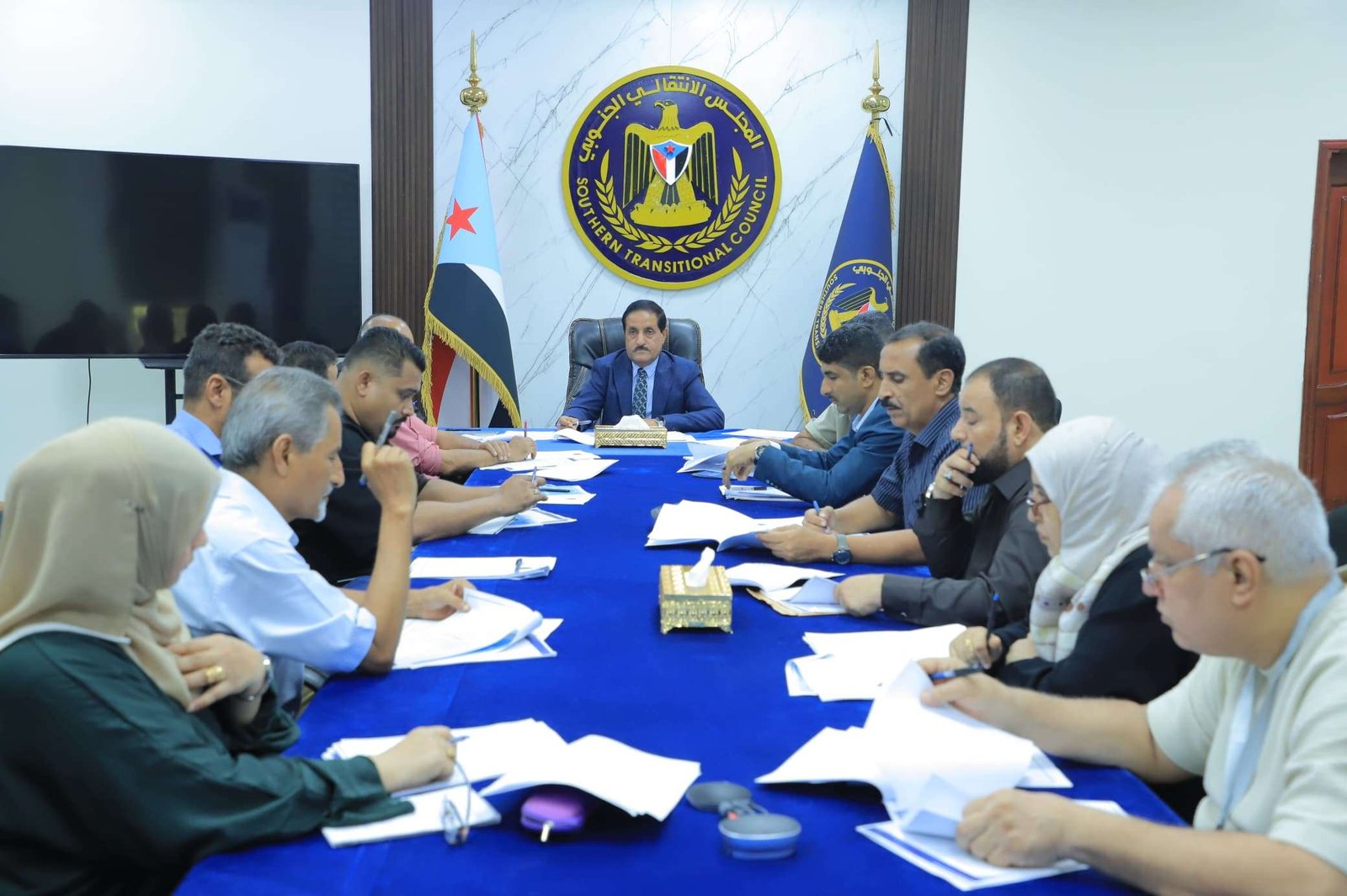 الأمانة العامة تناقش تقرير المشهد السياسي على الساحة الوطنية الجنوبية
