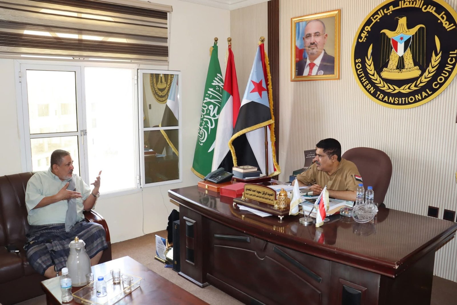رئيس تنفيذية انتقالي حضرموت يلتقي المناضل أديب العيسي ويشيد بدوره في تعزيز الشراكة الوطنية الجنوبية