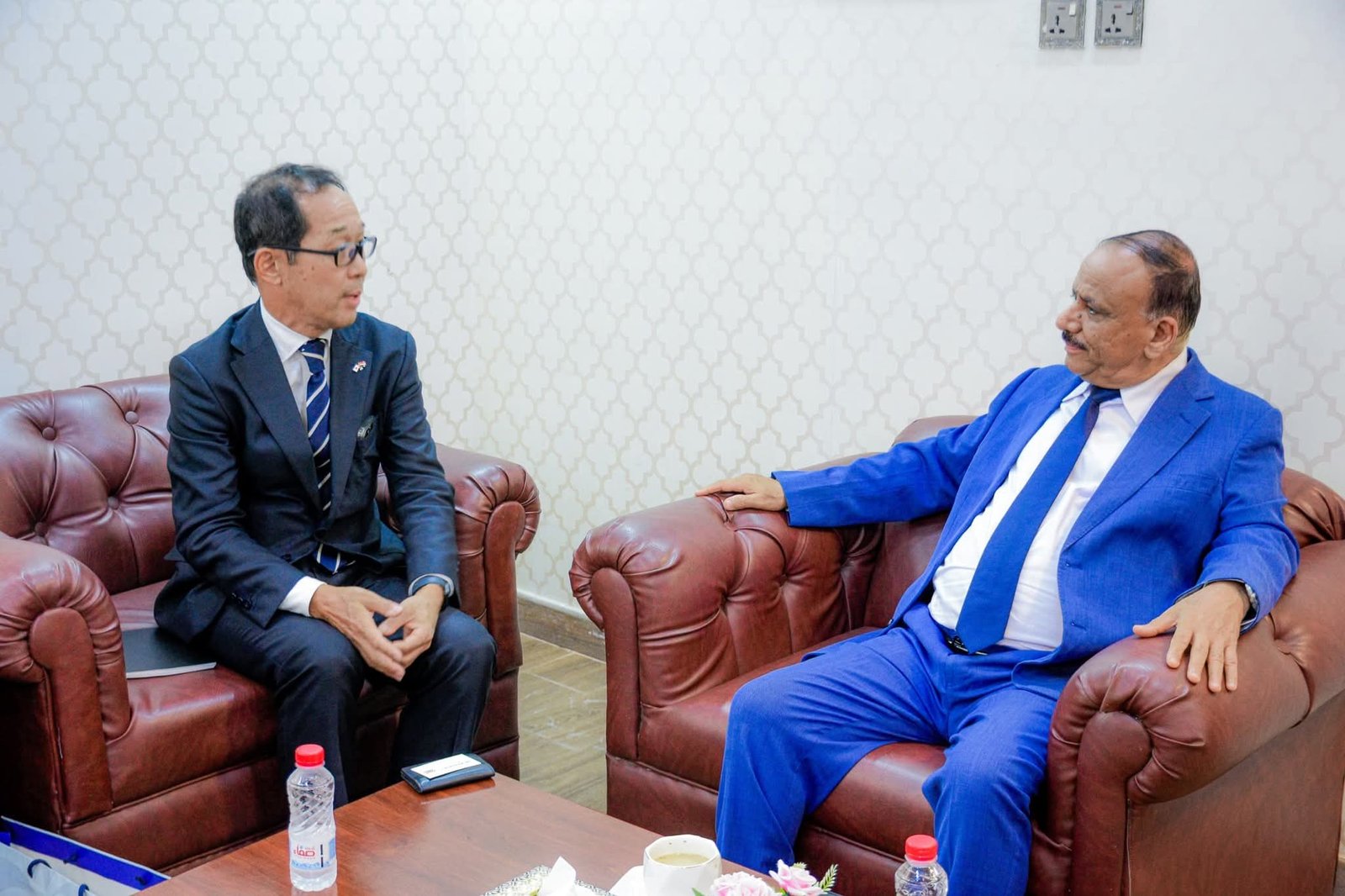 وزير النقل يبحث مع السفير الياباني مجالات التعاون المتعلقة بدعم القطاع البحري