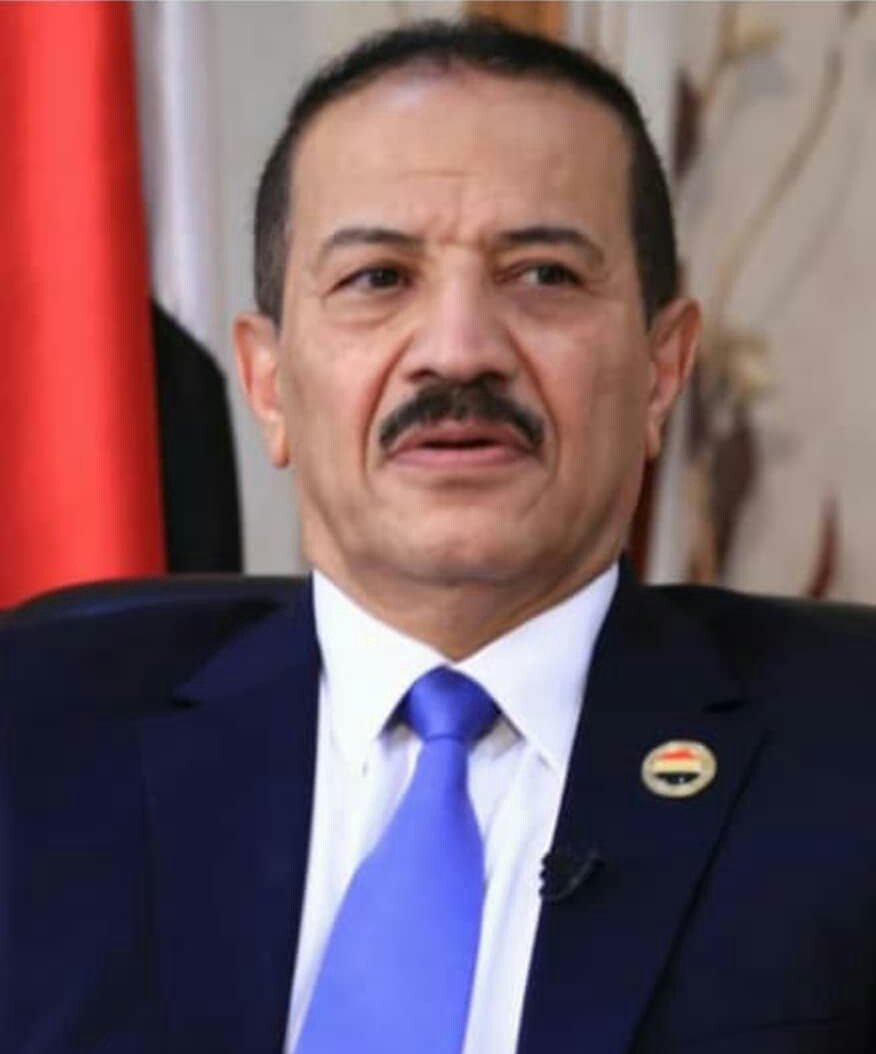 عاجل| توقيف وزير الخارجية السابق في حكومة الحوثيين بمطار عدن أثناء محاولته مغادرة البلاد