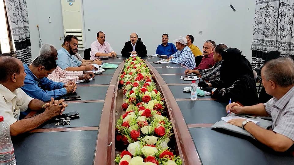 مدير عام دارسعد يترأس إجتماع اللجان المجتمعية بالمديرية