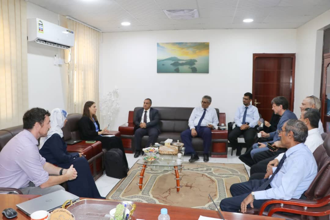 رئيس جامعة عدن يزور الجهاز المركزي للإحصاء ويؤكد أهمية التعاون المشترك