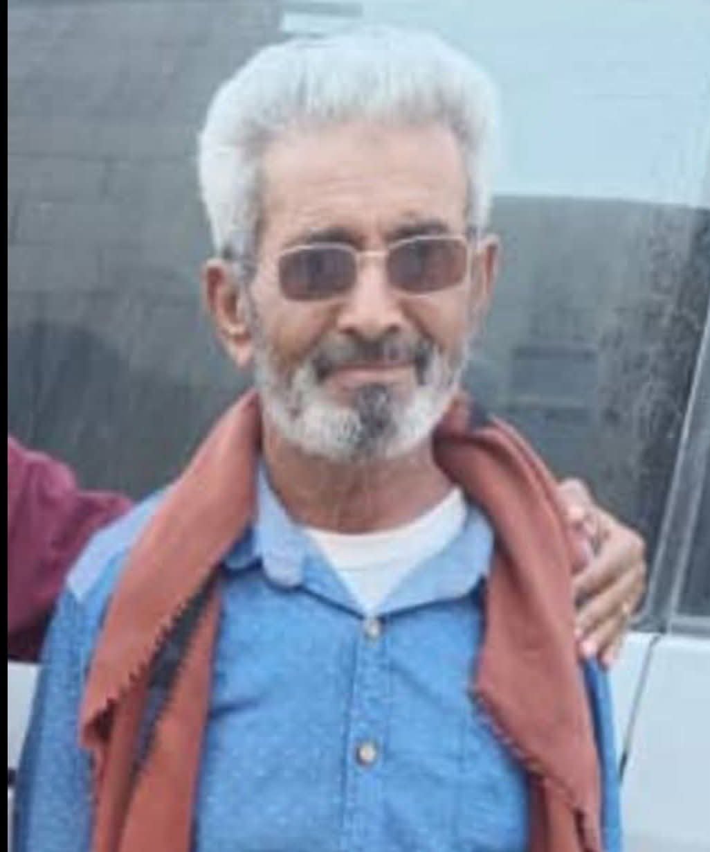 وداعًا العمّ والوالد علي منصور أبا يحيى.. سيرةُ عُمرٍ في الوفاء والعطاء والشِّعر والنِّضال