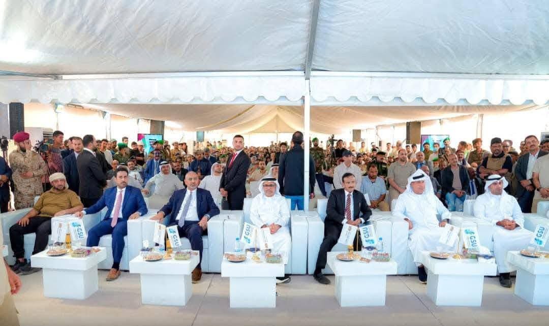 سياسيون يطلقون وسم #الدعم_الاماراتي_متواصل_للجنوب ويشيدون بدور الإمارات