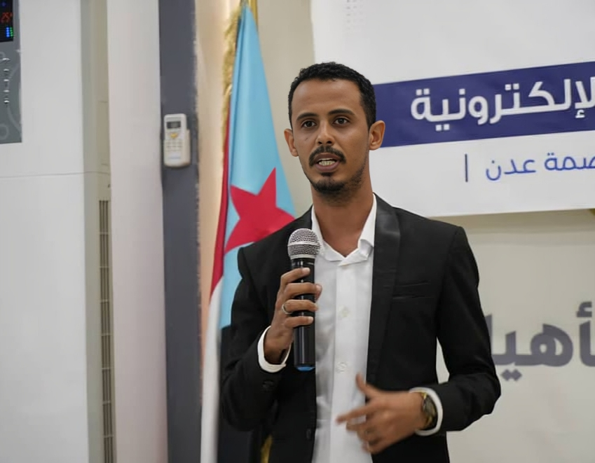 هائل سعيد أنعم.. حين يتجرأ رأس المال على الدولة ويصمت أمام مليشيا الحوثي