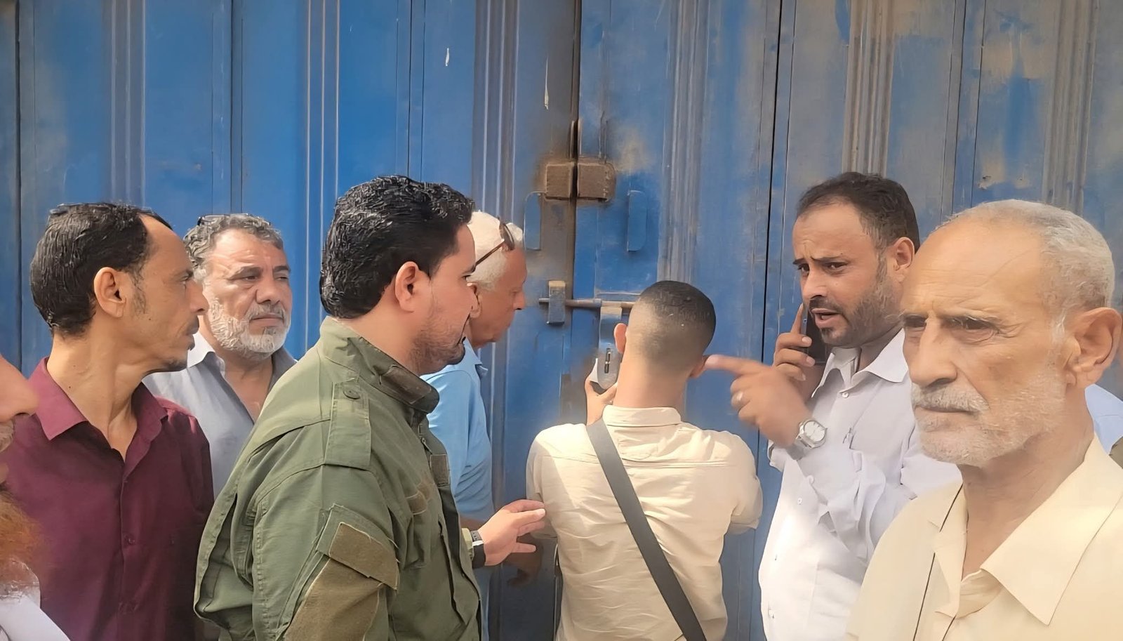 مدير عام المنصورة يوجه بإغلاق كافة محلات الجملة المخالفة لقرار تخفيض أسعار المواد الغذائية