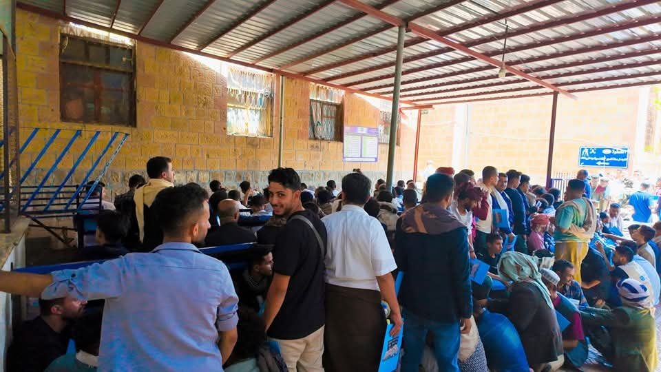 نقلة نوعية في خدمات مصلحة الهجرة والجوازات والجنسية بمحافظة تعز