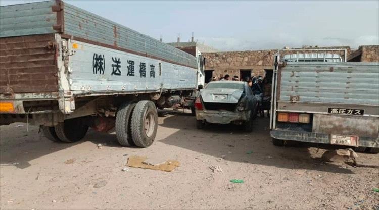 شرطة أبين تلقي القبض على عصابة تمتهن تهريب الأفارقة بلودر