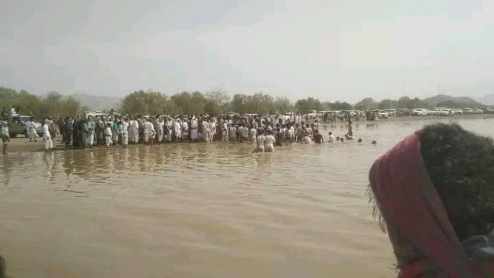 وفاة مواطن ونجله غرقاً في سيول الأمطار بشبوة