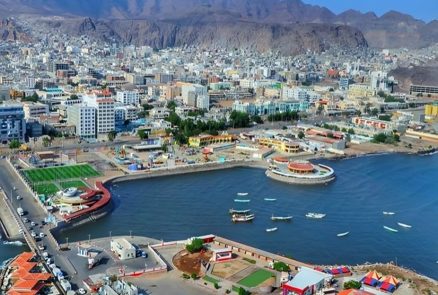 إلى من يعيشون في الماضي : الجنوب العربي ليس فرعًا لأحد