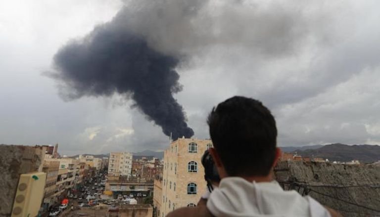 استهداف «الواجهة الإدارية»..سيناريوهات موجعة لمستقبل «الحوثي»