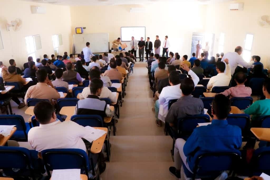 برعاية المحافظ بن الوزير: المجلس الطبي بشبوة ينفّذ امتحانات التقييم والكفاءة لـ 173 ممتحناً من 18 تخصصاً صحياً