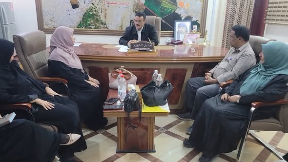 مدير عام المنصورة يناقش الإشكاليات التي تعيق العملية التعليمية بالمديرية