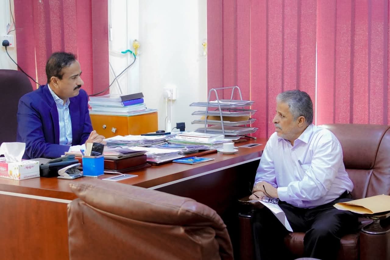 المحافظ بن الوزير يطلع على مجمل الأوضاع في مديرية بيحان