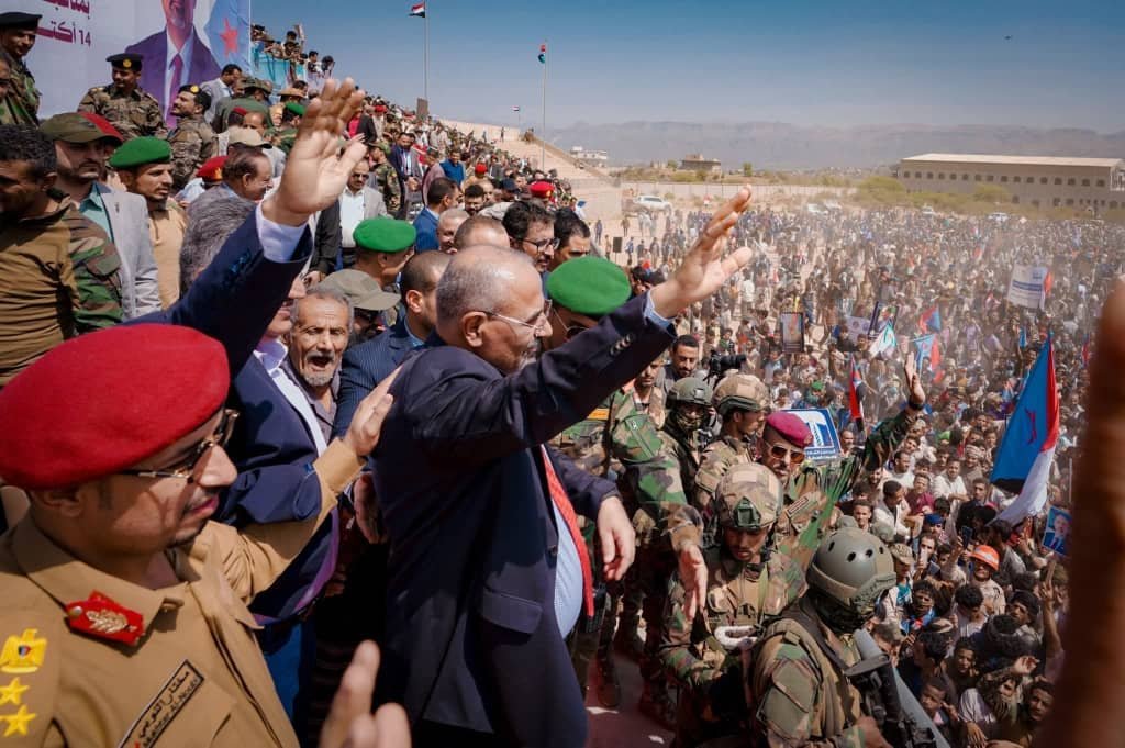 الرئيس الزُبيدي يشهد المهرجان الجماهيري الحاشد في الضالع بمناسبة الذكرى الـ62 لثورة 14 أكتوبر المجيدة الرئيس الزُبيدي يشهد المهرجان الجماهيري الحاشد في الضالع بمناسبة الذكرى الـ62 لثورة 14 أكتوبر المجيدة