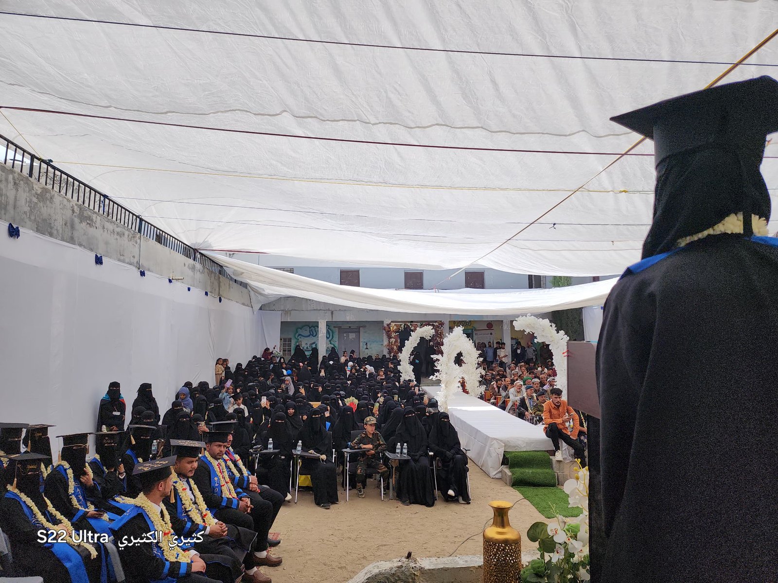 برعاية رجل الأعمال الشيخ صالح علوي الصلاحي.. المفلحي تحتفي بتخرج الدفعة الثالثة من طلاب كلية عدن للعلوم الطبية والتطبيقية