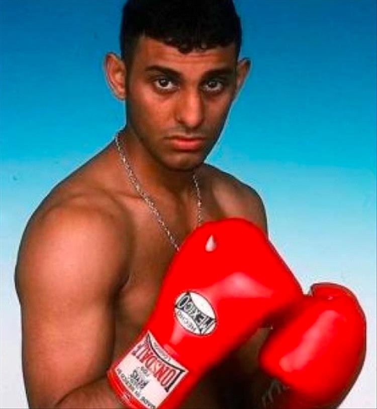 هل رحل الملاكم النسيم حميد فعلًا؟.. حقيقة الأنباء التي أربكت الجمهور