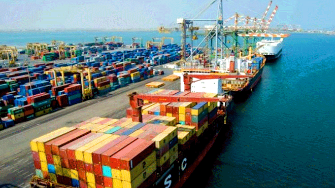 القطيبي يحذر من مخاطر رفع السعر الجمركي ويدعو لدراسة القرار بعناية