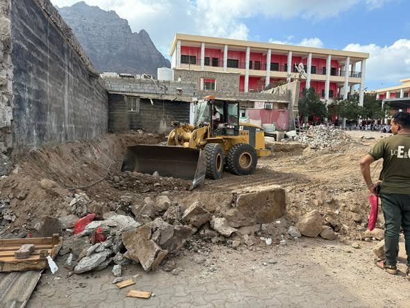 تدشين العمل بإنشاء مبنى متكامل لمحو الأمية وتعليم الكبار في المعلا