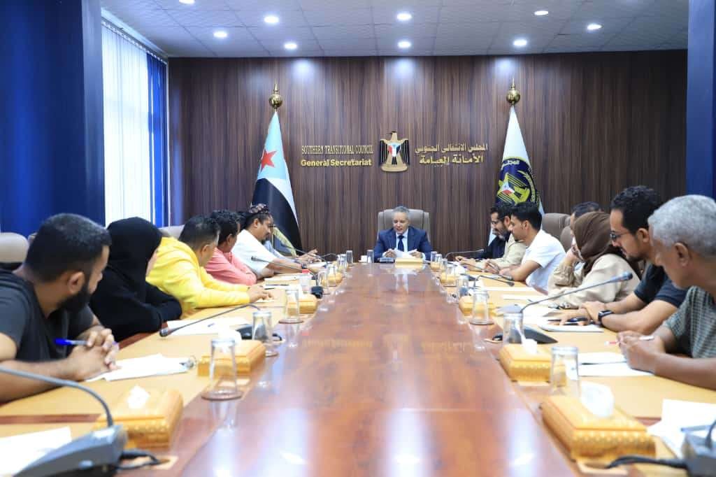 هيئة الشؤون الاجتماعية تستعرض تقارير الأداء وموجهات المرحلة الراهنة