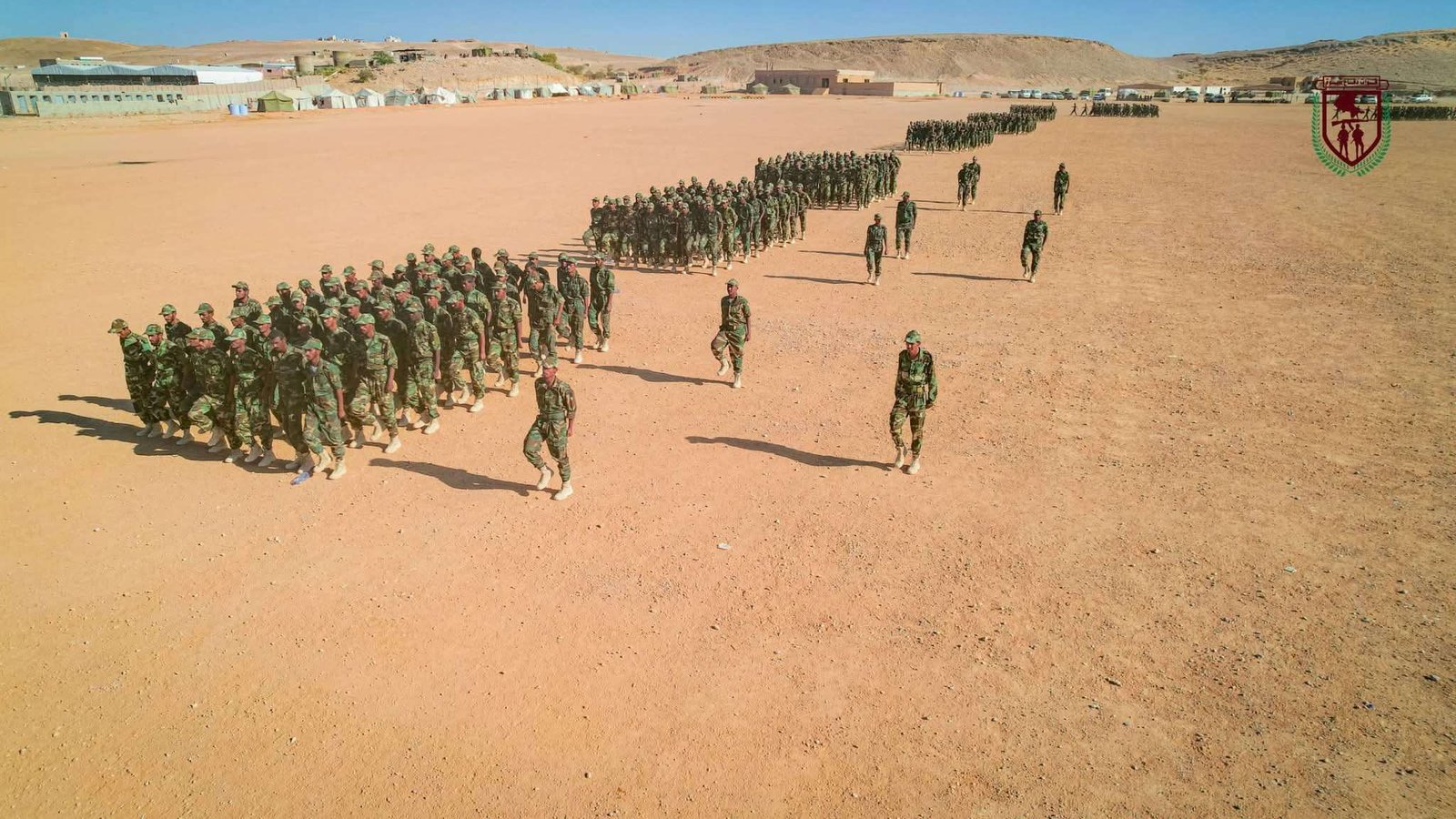 قوات دفاع شبوة تحتفل بتخريج اللواء الثامن وتستعرض جاهزيته القتالية قوات دفاع شبوة تحتفل بتخريج اللواء الثامن وتستعرض جاهزيته القتالية