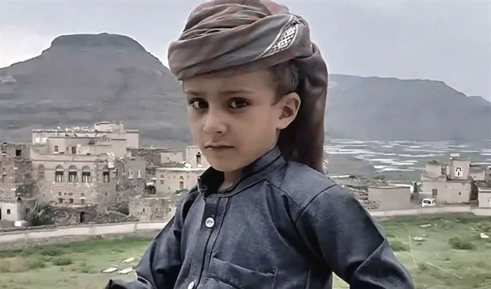 العثور على طفل مشنوق داخل مزرعة في إب