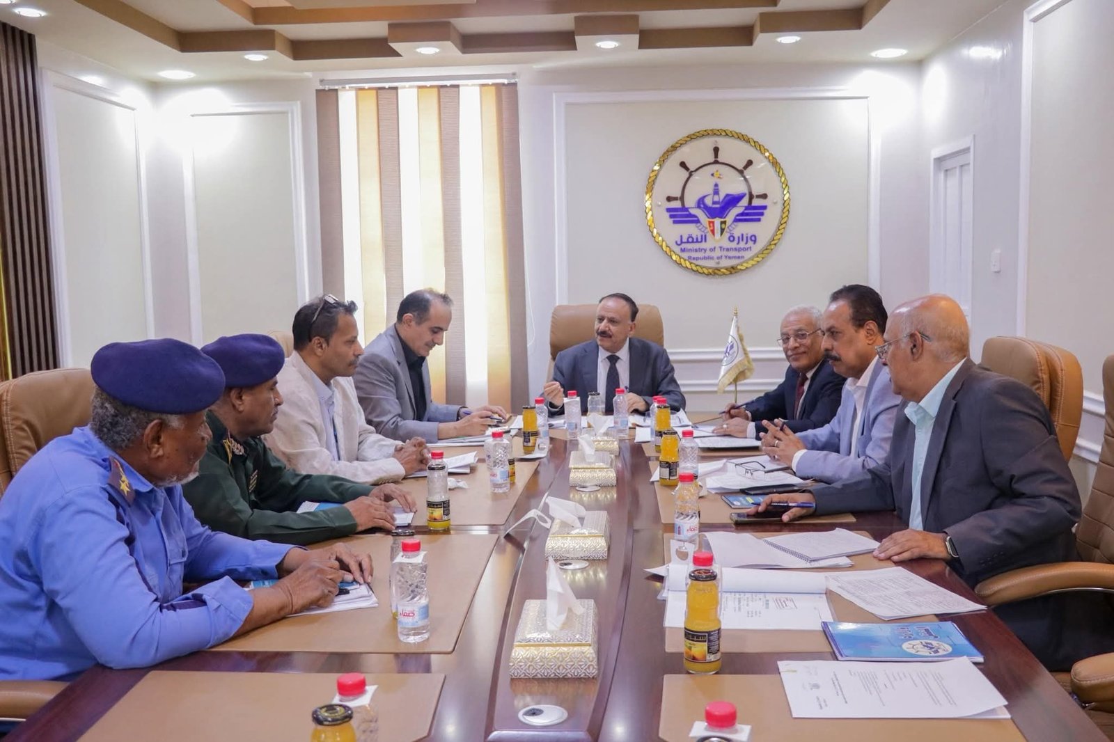 تفاصيل اجتماع اللجنة الوزارية العليا للتحقيق بحادثة احتراق حافلة نقل الركاب بطريق العرقوب