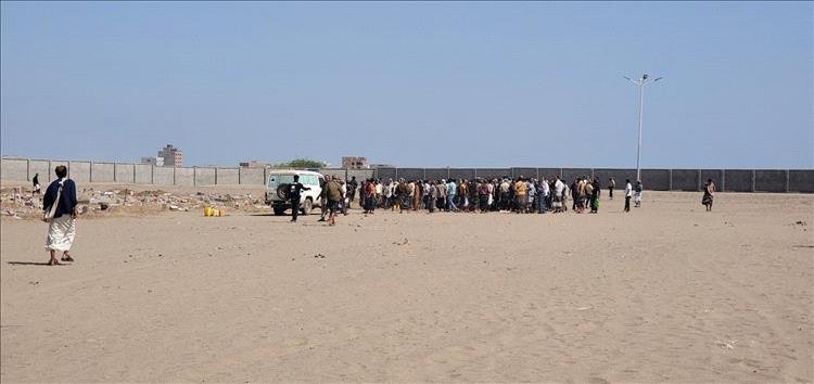 تشييع ضحايا حافلة صقر الحجاز بعد الكشف عن تقرير التحقيق وقرار إيقاف الشركة تشييع ضحايا حافلة صقر الحجاز بعد الكشف عن تقرير التحقيق وقرار إيقاف الشركة