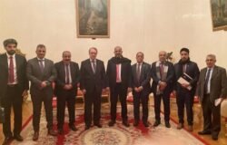 لا تتراجعون إلى الخلف مهما كانت الضغوطات الخارجية