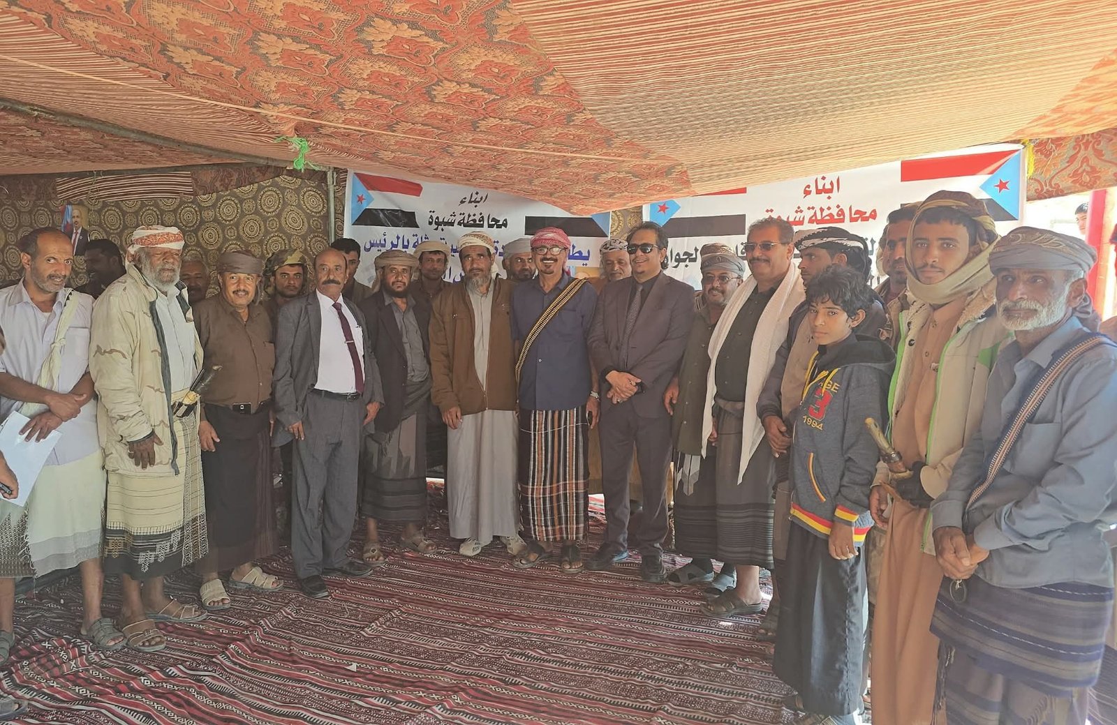 استجابة لدعوة انتقالي شبوة.. بدء اعتصام مفتوح لأبناء المحافظة للمطالبة بإعلان دولة الجنوب العربي