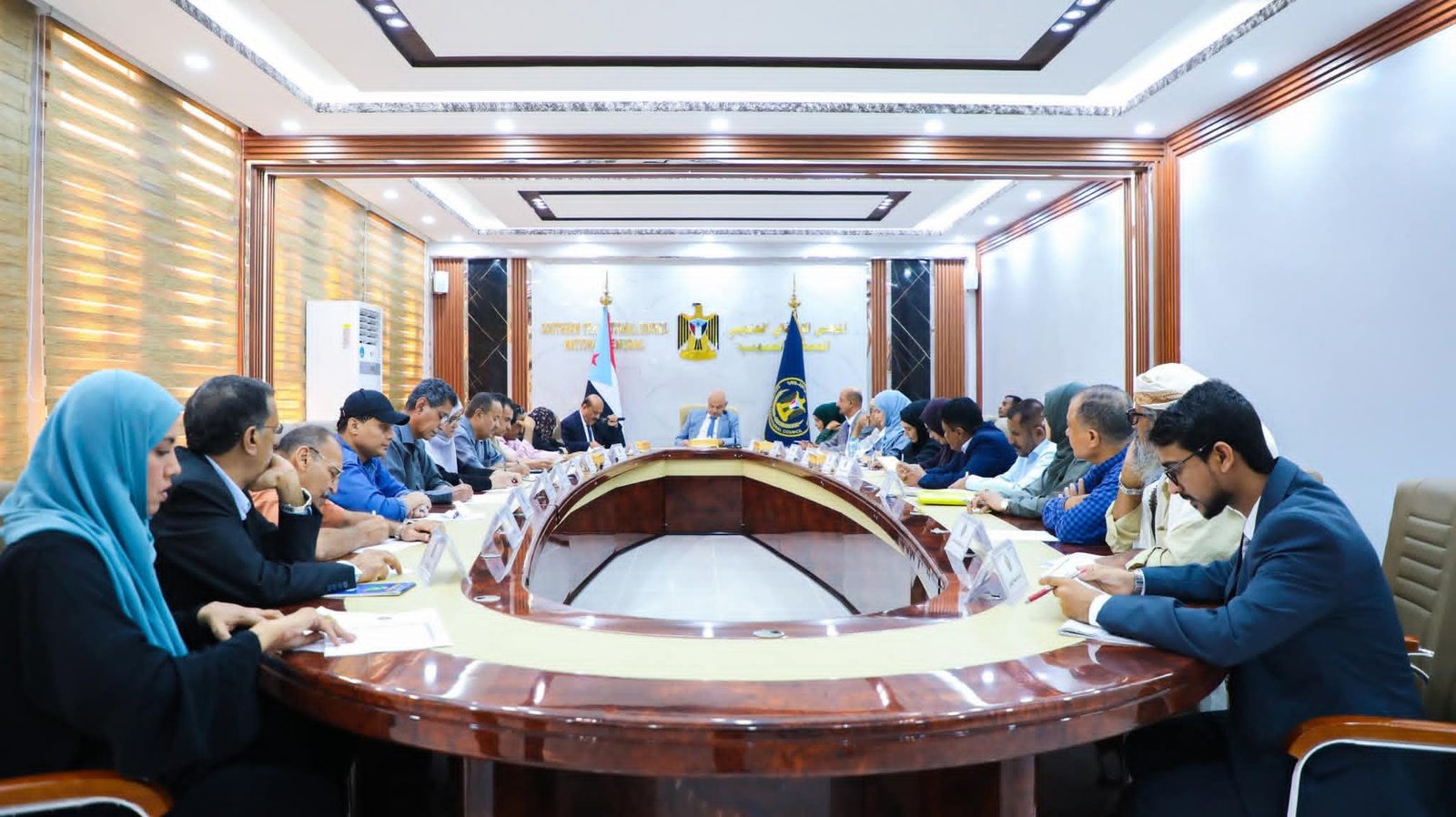 الهيئة الإدارية للجمعية الوطنية تُبارك لشعب الجنوب تحرير وادي حضرموت وتشيد ببسالة القوات المسلحة الجنوبية الهيئة الإدارية للجمعية الوطنية تُبارك لشعب الجنوب تحرير وادي حضرموت وتشيد ببسالة القوات المسلحة الجنوبية