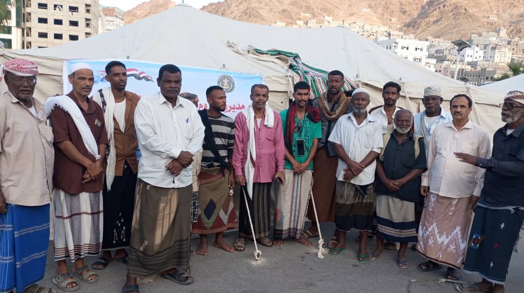 استجابة لدعوة تنفيذية انتقالي حضرموت أبناء بروم ميفع يشاركون في مخيم الاعتصام المفتوح بالمكلا استجابة لدعوة تنفيذية انتقالي حضرموت أبناء بروم ميفع يشاركون في مخيم الاعتصام المفتوح بالمكلا