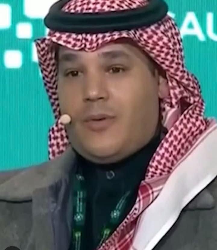 كذب الإعلامي فهلّل الوزير لكذبه