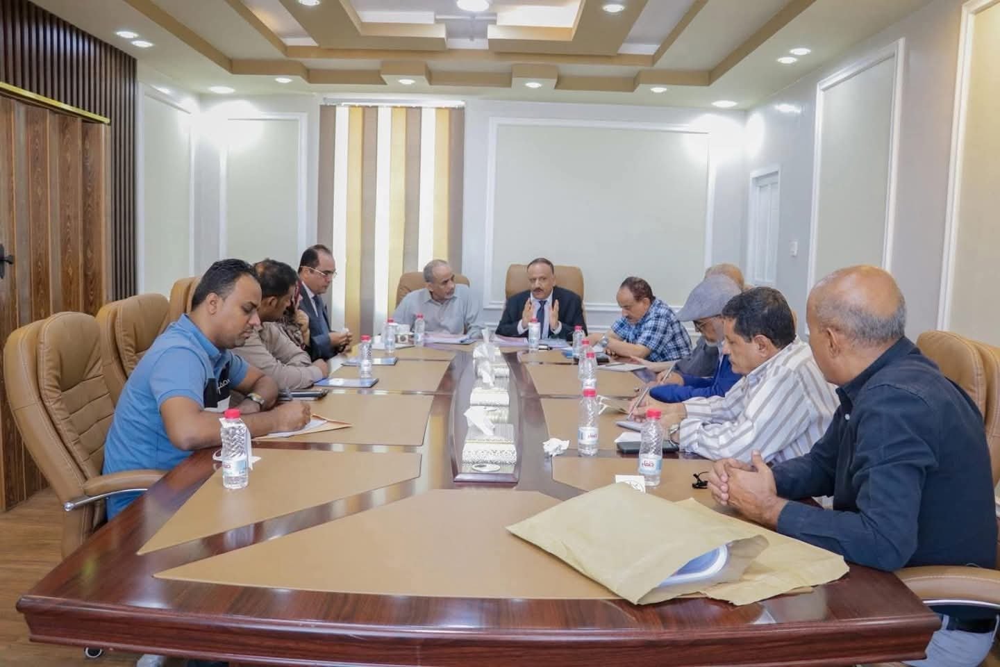 القائد محمود الصبيحي يعقد أولى اجتماعاته في العاصمة عدن بعيدا عن شعارات اليمننة