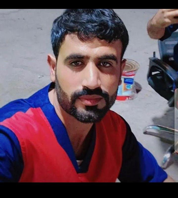 مجلس نقابة الصحفيين والإعلاميين الجنوبيين بشبوة يُعزي رئيس النقابة بوفاة إبن عمه أحمد الصقري مجلس نقابة الصحفيين والإعلاميين الجنوبيين بشبوة يُعزي رئيس النقابة بوفاة إبن عمه أحمد الصقري