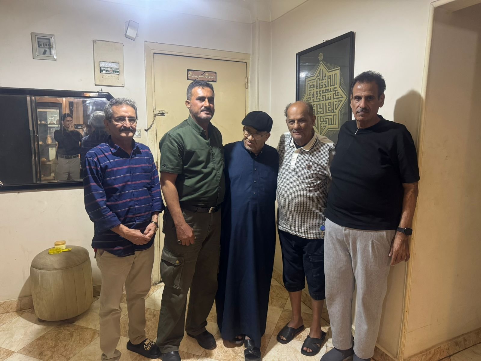 شخصيات من محافظة أبين تلتقي بالقيادي الجنوبي المناضل محمد على أحمد في مصر العروبة