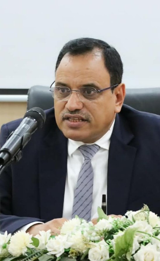 السقطري يوجّه بمسح فني لحوضي تبن وحجر تمهيداً لمشروع مياه بـ75 مليون دولار السقطري يوجّه بمسح فني لحوضي تبن وحجر تمهيداً لمشروع مياه بـ75 مليون دولار